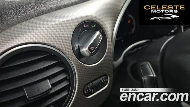 VOLKSWAGEN 2.0 TDI Limited Edition 2015 — photo 19 sur 26