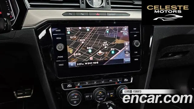 VOLKSWAGEN 2.0 TDI Premium 2020 — photo 19 sur 42