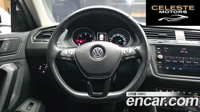 VOLKSWAGEN 22.0 TDI Premium 2018 — photo 13 sur 20