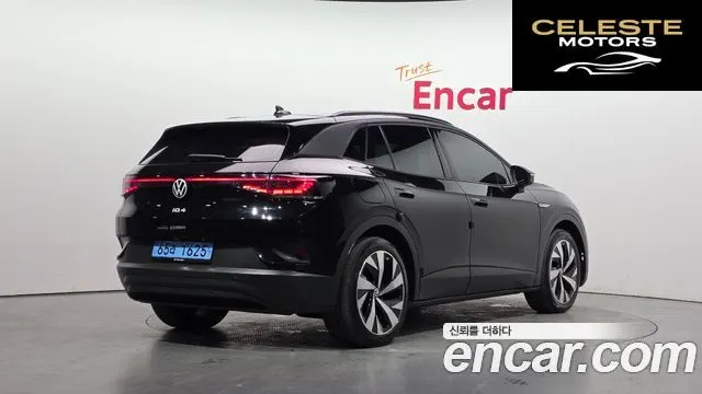 VOLKSWAGEN ID.4 Pro 2023 — photo 2 sur 31