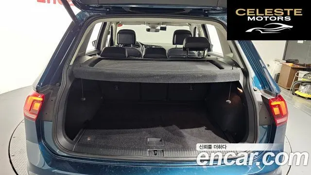 VOLKSWAGEN 22.0 TDI 4Premium 2022 — photo 26 sur 32