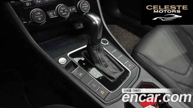 VOLKSWAGEN 71.4 TSI 2021 — photo 12 sur 30