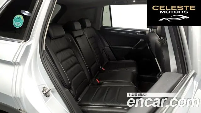 VOLKSWAGEN 22.0 TDI 2018 — photo 11 sur 20