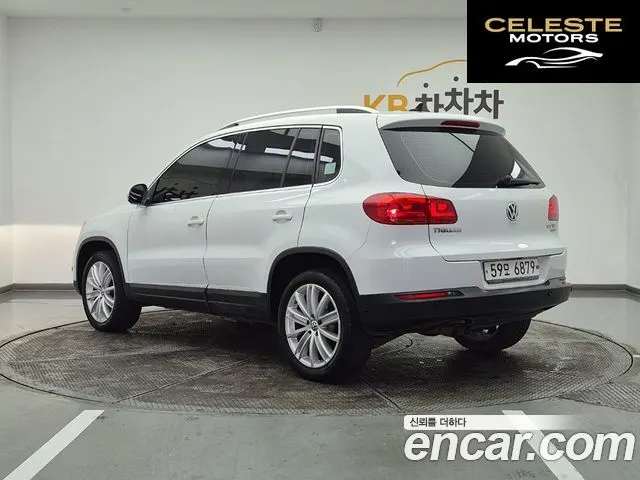 VOLKSWAGEN 2.0 TDI Premium 2014 — photo 3 sur 24