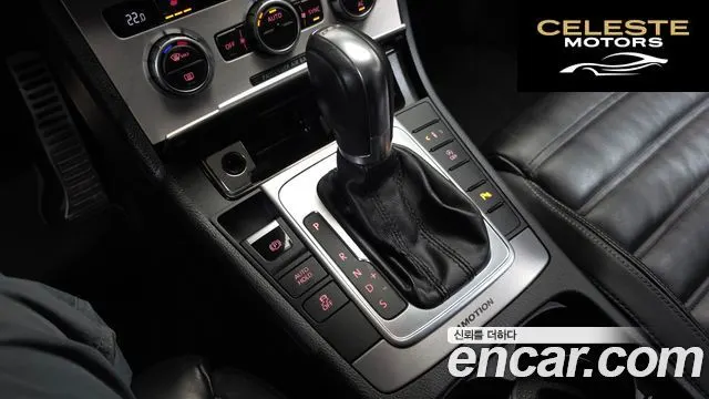 VOLKSWAGEN CC 2.0 TDI 4 2012 — photo 9 sur 26