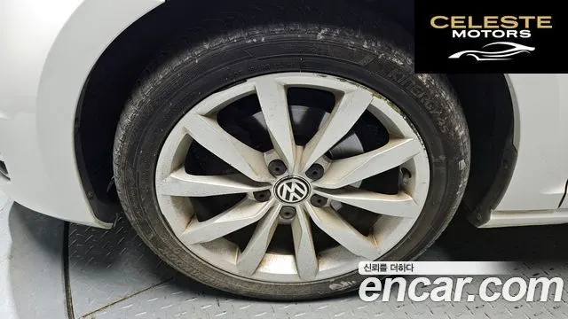 VOLKSWAGEN 72.0 TDI 2016 — photo 4 sur 31