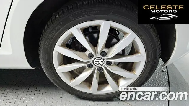 VOLKSWAGEN 72.0 TDI 2016 — photo 6 sur 31