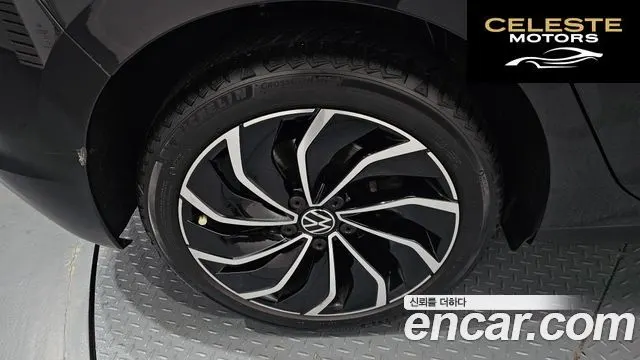 VOLKSWAGEN 82.0 TDI 2022 — photo 5 sur 37