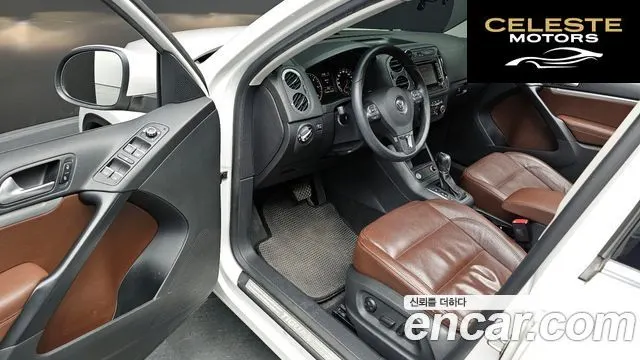 VOLKSWAGEN 2.0 TDI Premium 2014 — photo 11 sur 20