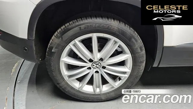 VOLKSWAGEN 2.0 TDI Premium 2014 — photo 5 sur 20
