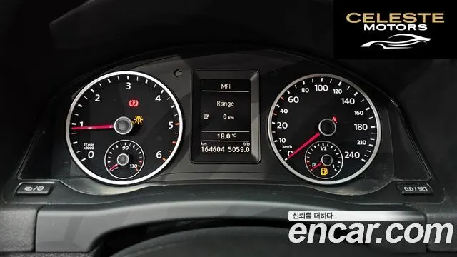 VOLKSWAGEN 2.0 TDI Premium 2014 — photo 8 sur 20