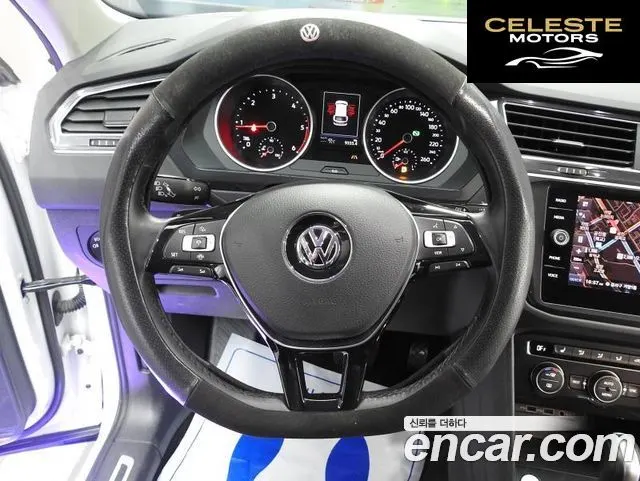 VOLKSWAGEN 22.0 TDI Premium 2020 — photo 18 sur 26