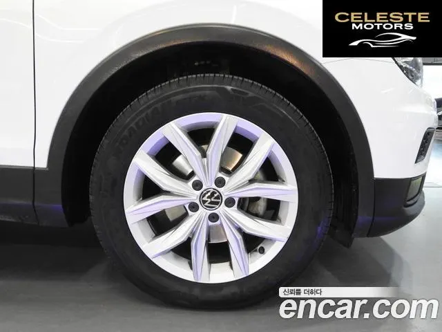 VOLKSWAGEN 22.0 TDI Premium 2020 — photo 20 sur 26