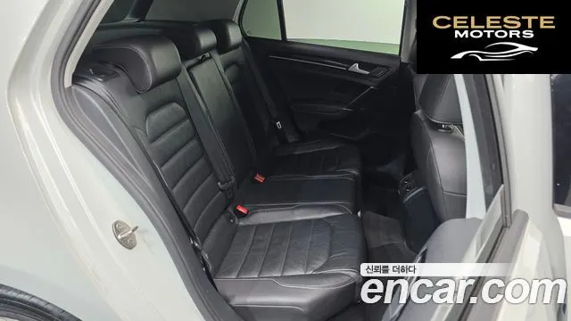 VOLKSWAGEN 72.0 TDI Premium 2016 — photo 11 sur 26