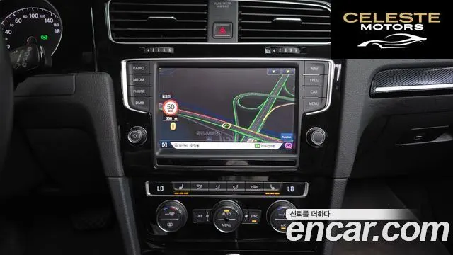 VOLKSWAGEN 72.0 TDI Premium 2016 — photo 13 sur 26