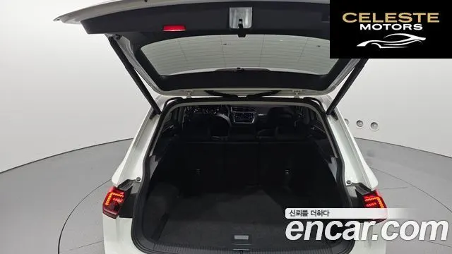 VOLKSWAGEN 22.0 TDI 2020 — photo 23 sur 30