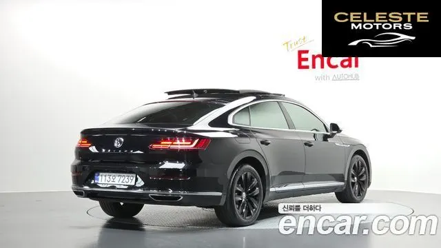 VOLKSWAGEN 2.0 TDI 2019 — photo 2 sur 33
