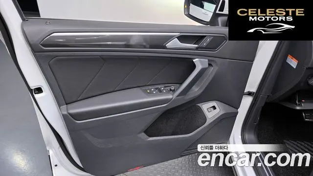 VOLKSWAGEN 22.0 TDI 2020 — photo 14 sur 32