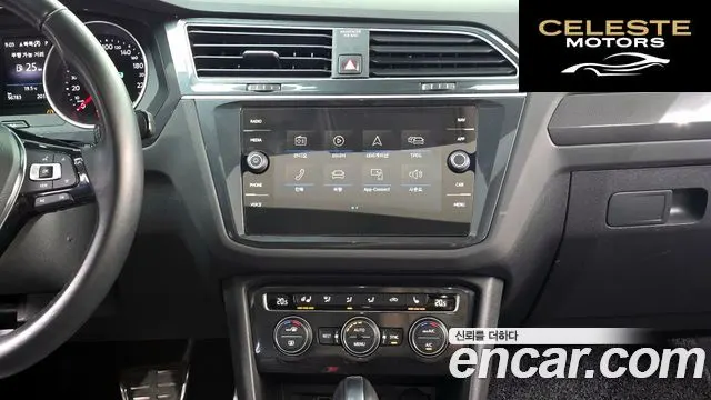 VOLKSWAGEN 22.0 TDI 2020 — photo 24 sur 32