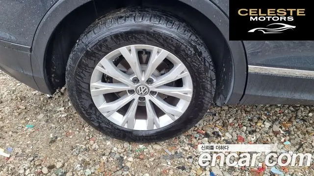 VOLKSWAGEN 22.0 TDI 2018 — photo 8 sur 26