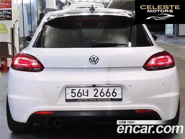 VOLKSWAGEN 2.0 TDI R-Line 2013 — photo 4 sur 23