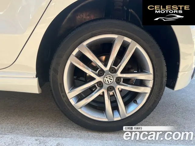 VOLKSWAGEN 1.4 TDI R-Line 2015 — photo 7 sur 14