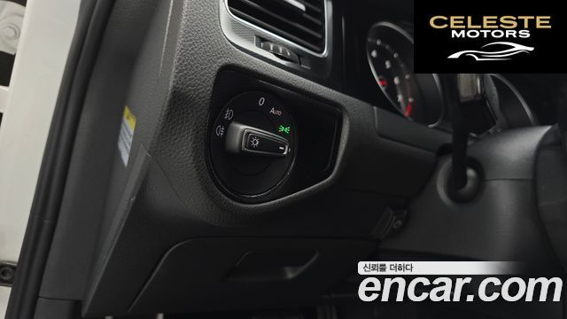 VOLKSWAGEN 72.0 GTI 2015 — photo 16 sur 20