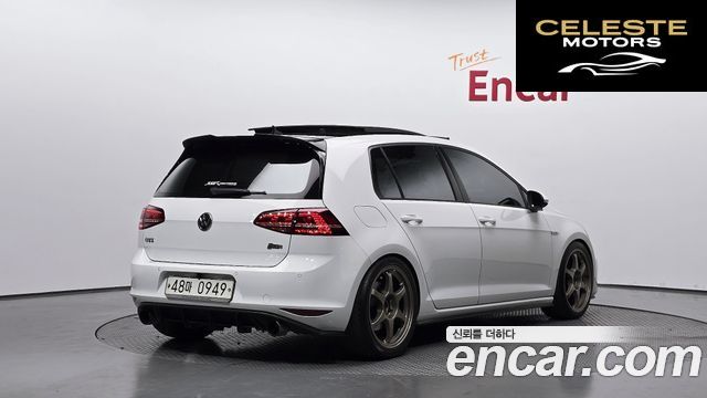 VOLKSWAGEN 72.0 GTI 2015 — photo 2 sur 20