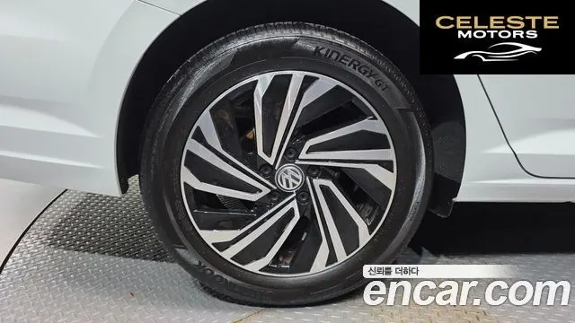 VOLKSWAGEN 71.4 TSI 2021 — photo 5 sur 39