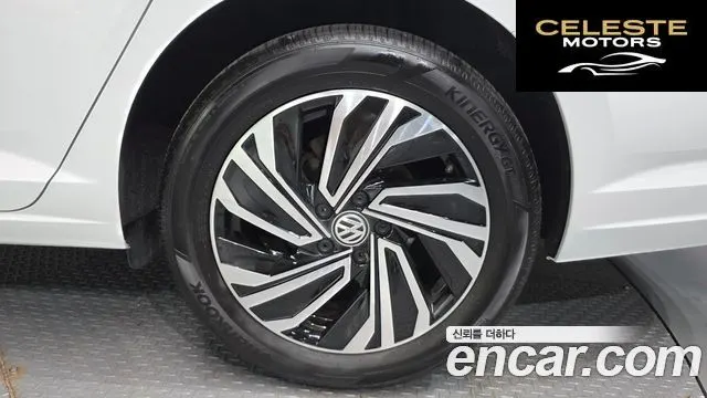 VOLKSWAGEN 71.4 TSI 2021 — photo 7 sur 39