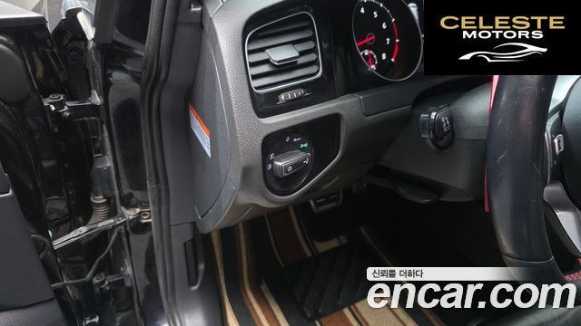 VOLKSWAGEN 72.0 GTI 2015 — photo 15 sur 20
