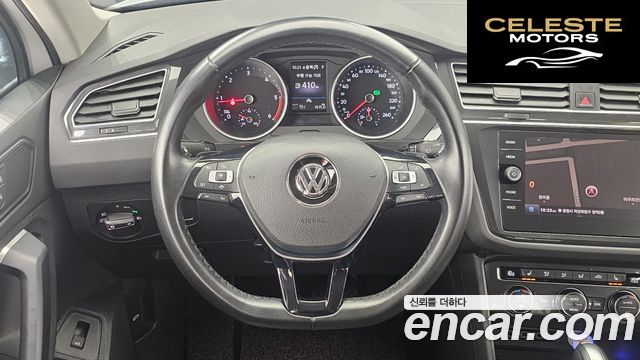 VOLKSWAGEN 22.0 TDI Premium 2020 — photo 13 sur 20