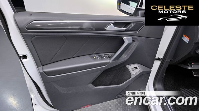 VOLKSWAGEN 22.0 TDI 2020 — photo 14 sur 32