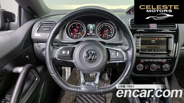 VOLKSWAGEN 2.0 TDI R-Line 2015 — photo 13 sur 20
