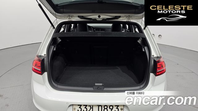 VOLKSWAGEN 72.0 GTI 2015 — photo 17 sur 20