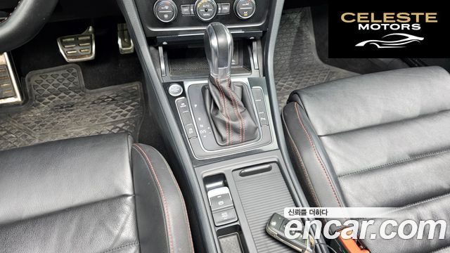 VOLKSWAGEN 72.0 GTI 2015 — photo 9 sur 20