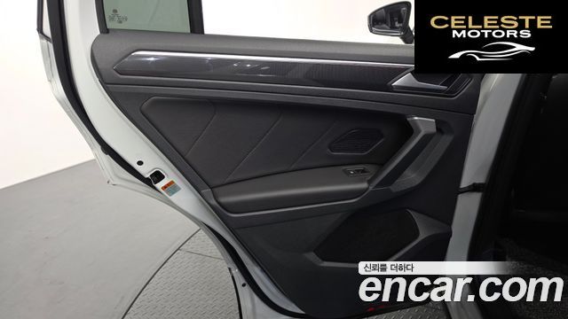 VOLKSWAGEN 22.0 TDI 2021 — photo 15 sur 38
