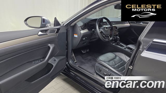 VOLKSWAGEN 2.0 TDI 2019 — photo 13 sur 33