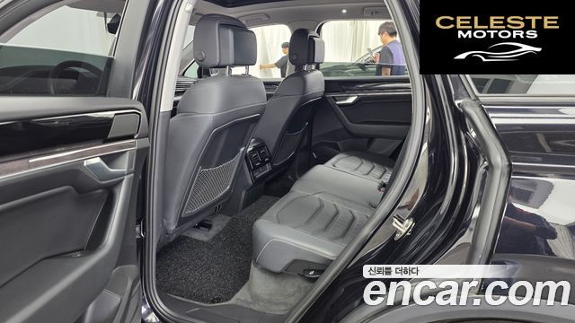 VOLKSWAGEN 33.0 TDI Premium 2021 — photo 16 sur 35