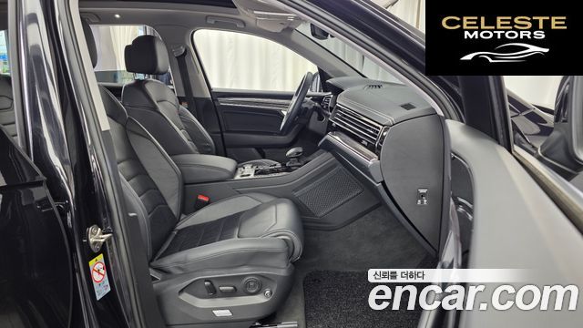 VOLKSWAGEN 33.0 TDI Premium 2021 — photo 17 sur 35
