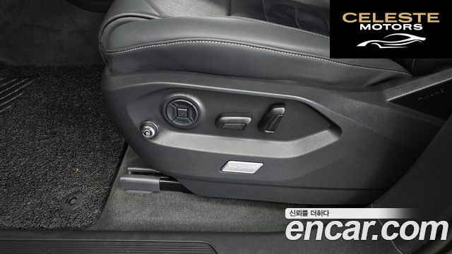 VOLKSWAGEN 33.0 TDI Premium 2021 — photo 31 sur 35