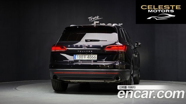 VOLKSWAGEN 33.0 TDI Premium 2021 — photo 4 sur 35