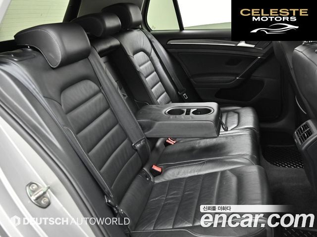 VOLKSWAGEN 71.4 TSI Premium 2014 — photo 12 sur 26