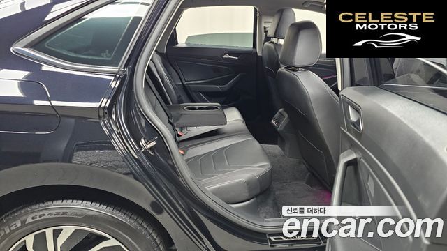 VOLKSWAGEN 71.4 TSI 2021 — photo 18 sur 31