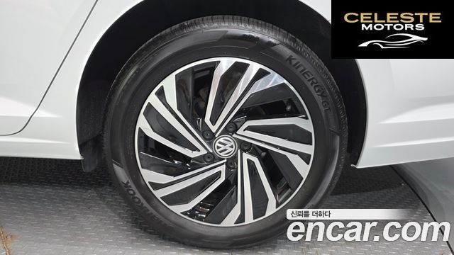 VOLKSWAGEN 71.4 TSI 2021 — photo 7 sur 39