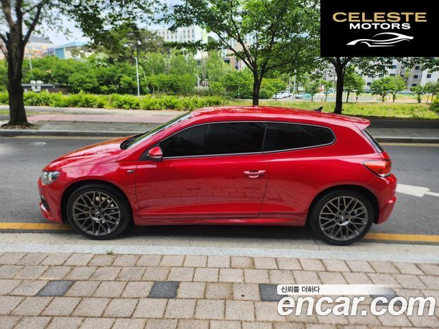 VOLKSWAGEN 2.0 TDI R-Line 2013 — photo 18 sur 26
