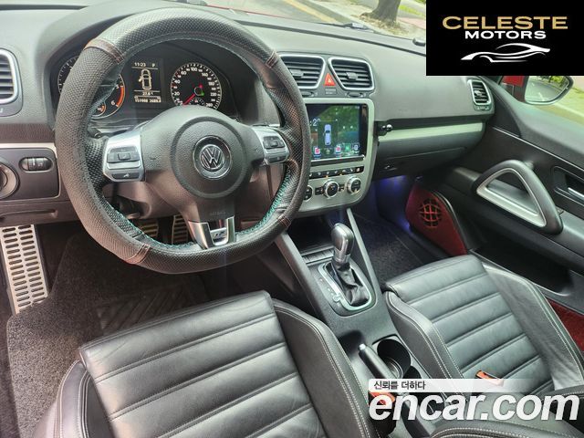 VOLKSWAGEN 2.0 TDI R-Line 2013 — photo 24 sur 26