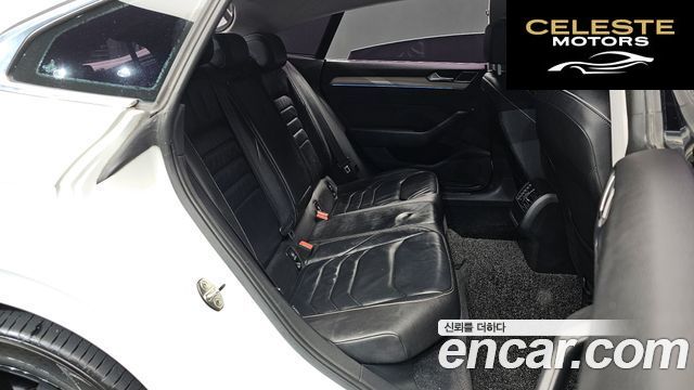 VOLKSWAGEN 2.0 TDI Premium 2019 — photo 11 sur 26