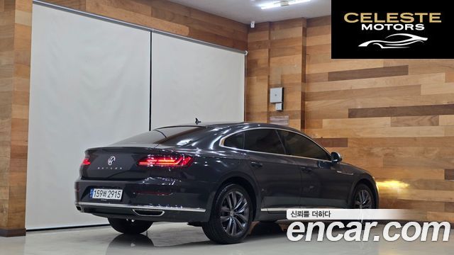 VOLKSWAGEN 2.0 TDI Premium 2020 — photo 2 sur 26