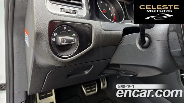 VOLKSWAGEN 72.0 GTI 2015 — photo 18 sur 20